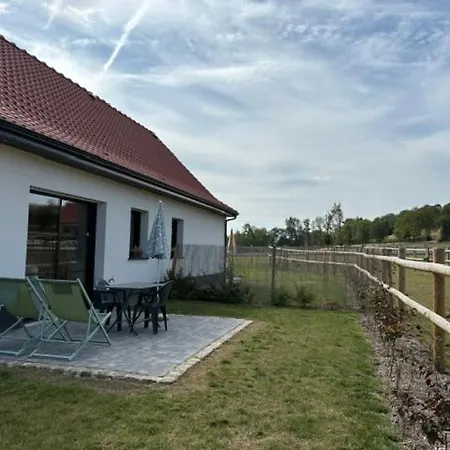 Les Petites Maisons Dans La Prairie - 2 *
